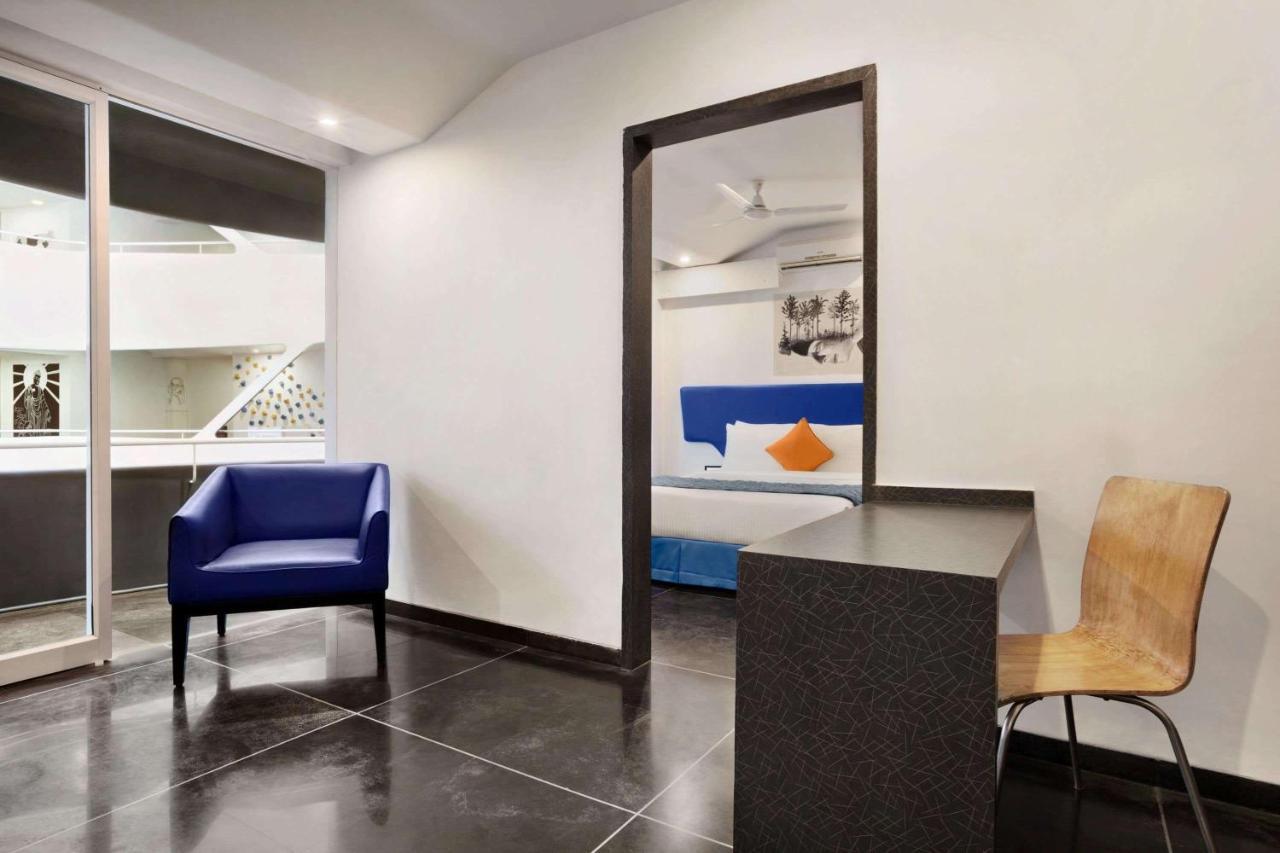 Days Inn & Suites By Wyndham Bengaluru Whitefield Extérieur photo