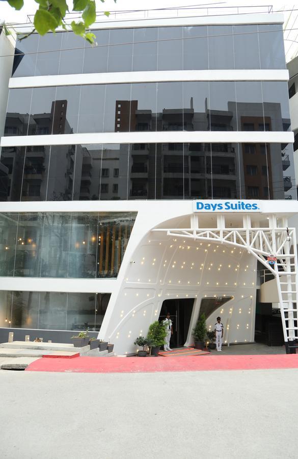 Days Inn & Suites By Wyndham Bengaluru Whitefield Extérieur photo