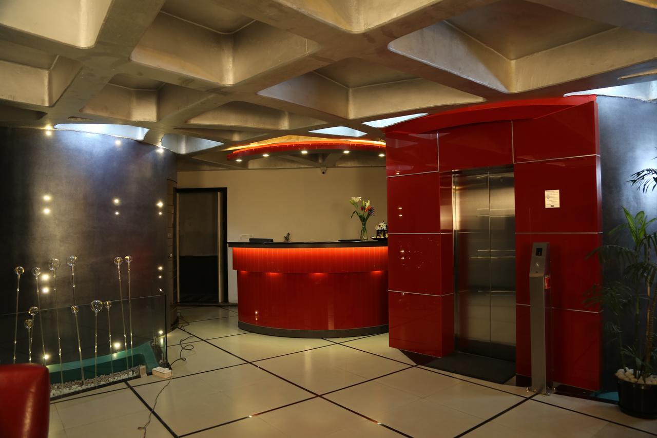 Days Inn & Suites By Wyndham Bengaluru Whitefield Extérieur photo