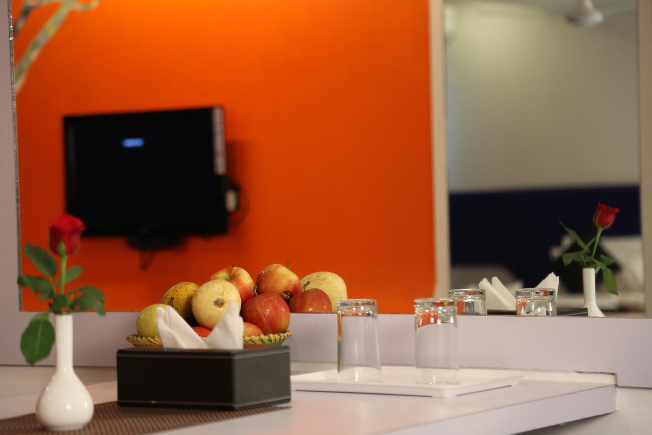 Days Inn & Suites By Wyndham Bengaluru Whitefield Extérieur photo